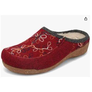 Taos Woolflower Cranberry Clog Size 8- 8.5  EU 39 NWT Slip On $149